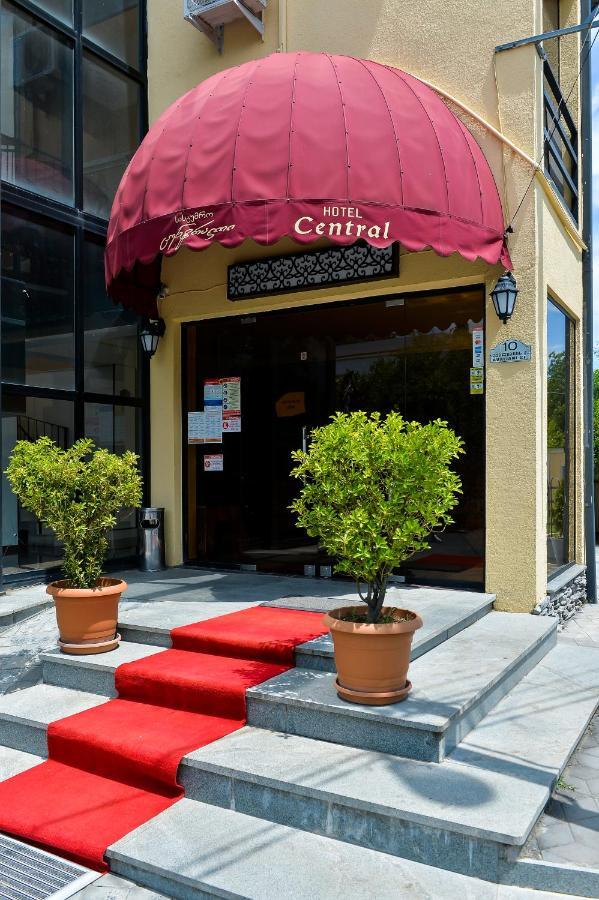 Central Hotel Tskaltubo Exterior photo